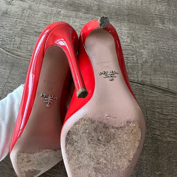 Red Prada Heels - Picture 10 of 10